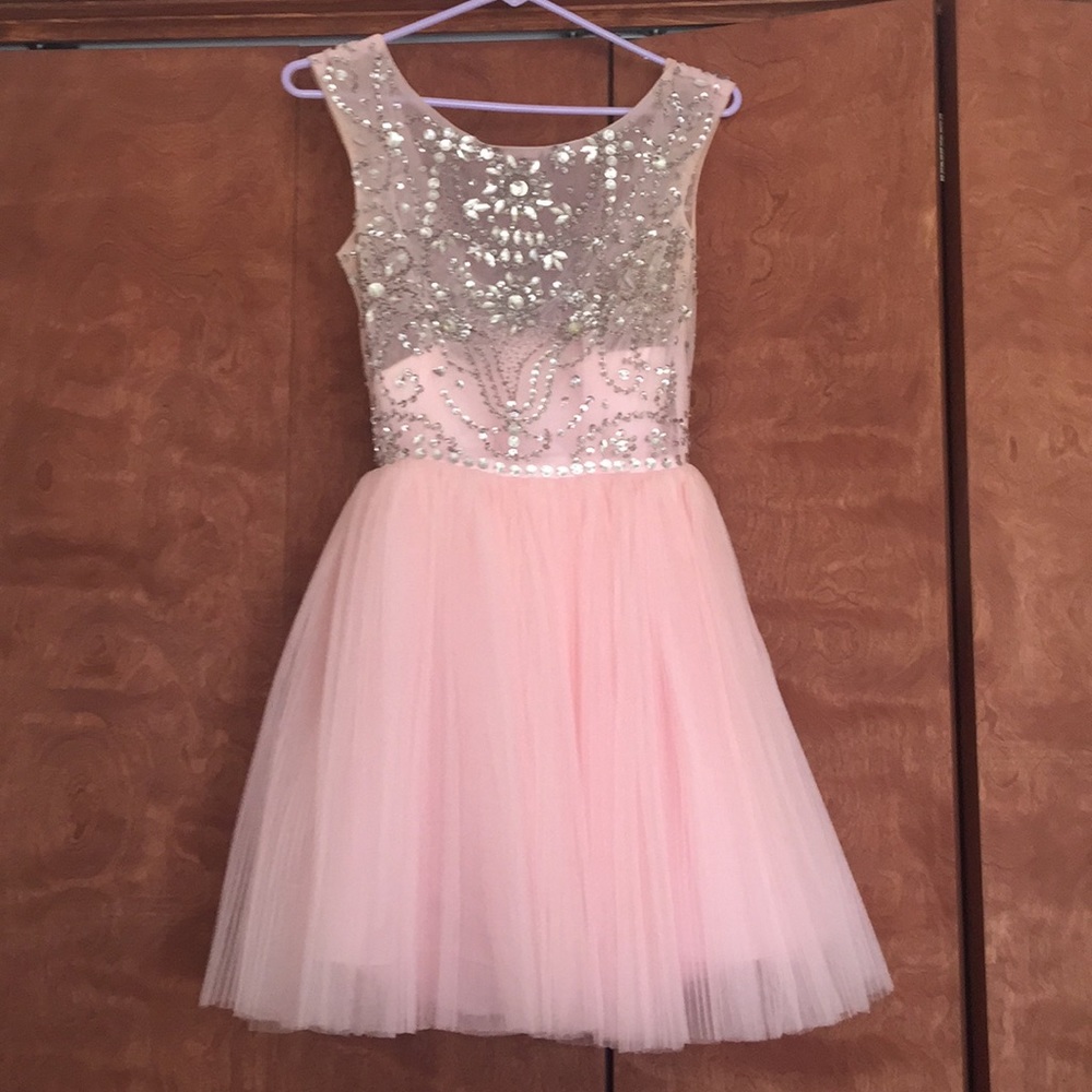 Short pink prom dress